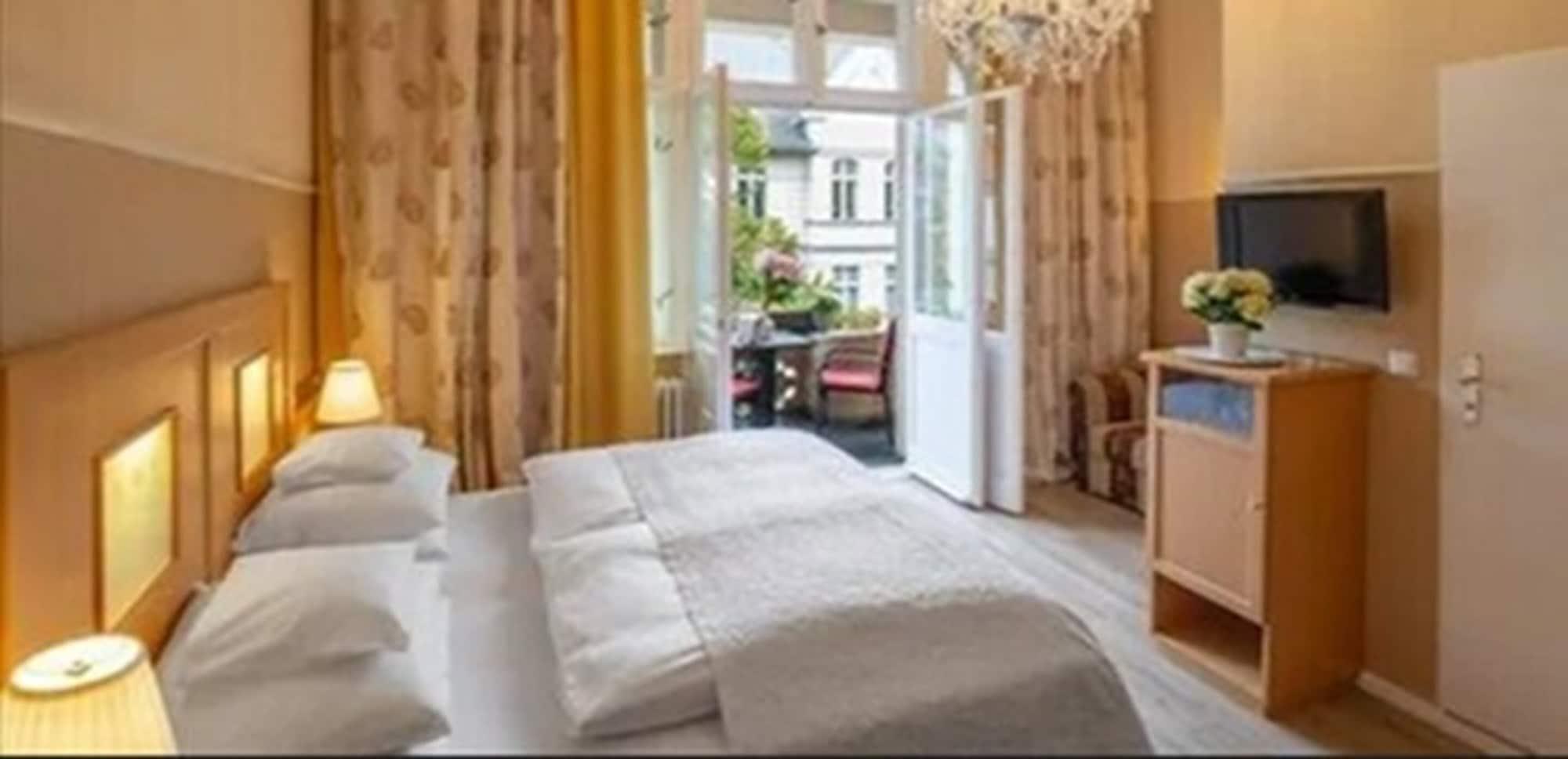 Augusta Am Kurfürstendamm Hotel