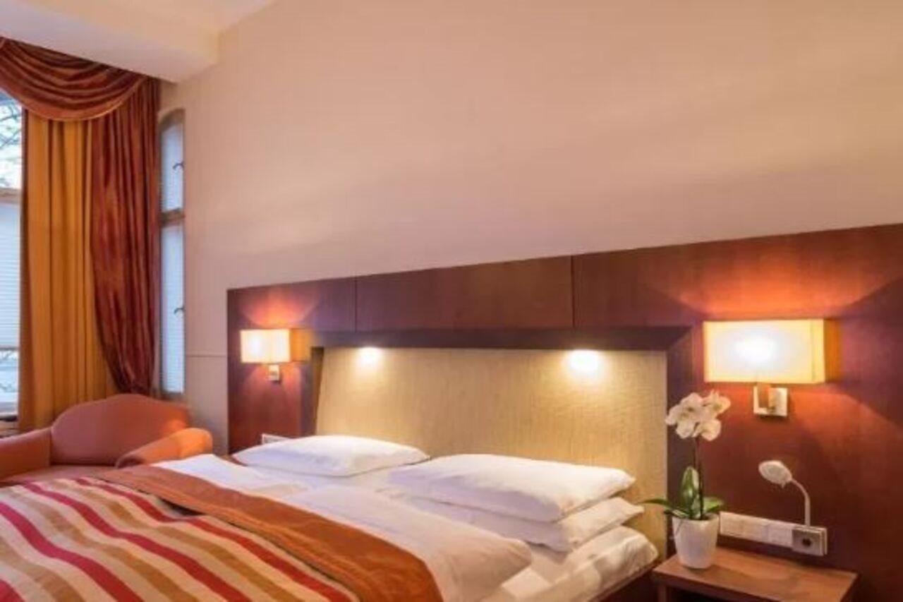 Augusta Am Kurfuerstendamm 3* Berlino