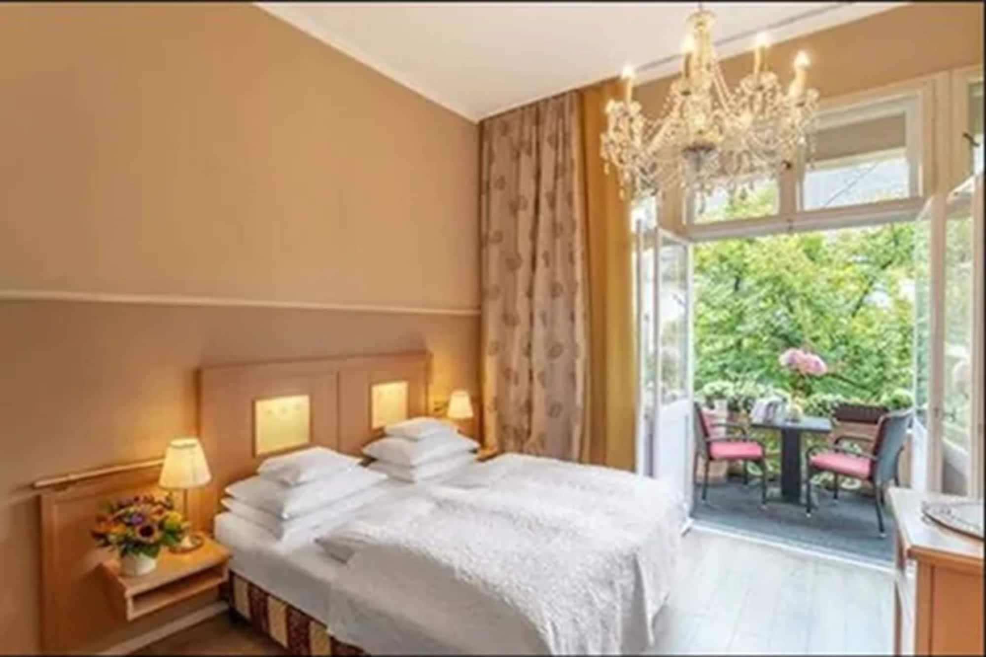 Hotel Augusta Am Kurfuerstendamm Berlino