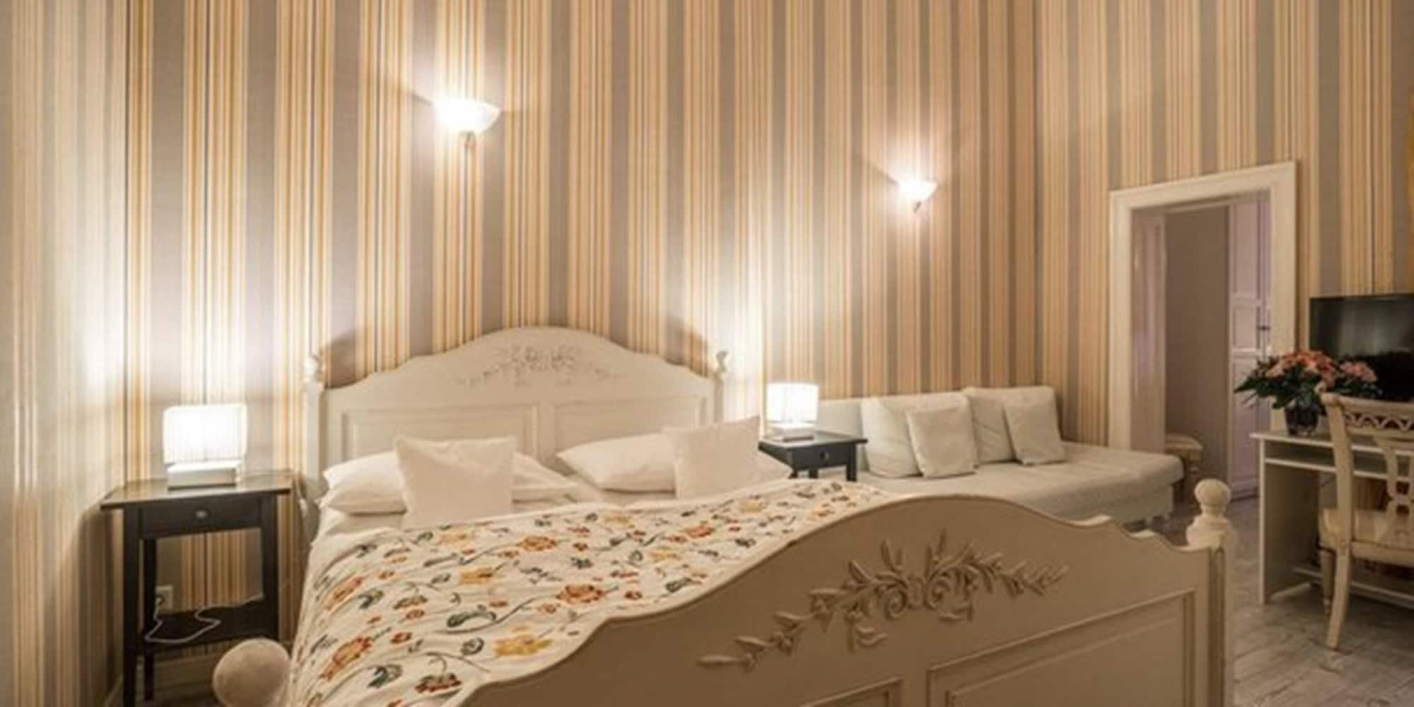 Augusta Am Kurfuerstendamm 3* Berlino